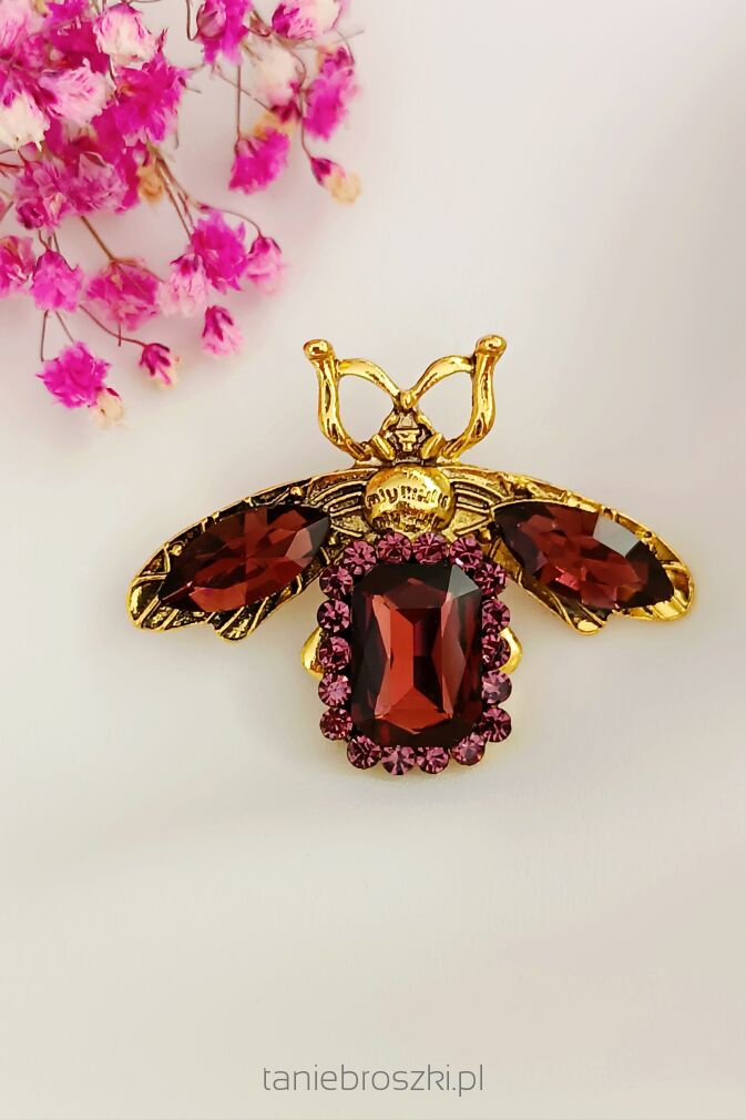 Burgundowa pszczoła