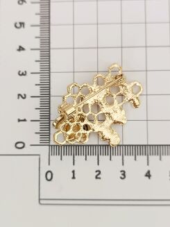 Super pszczoła na plastrze miodu - 2