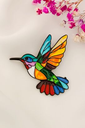 Koliberek w cudnej kolorystyce. Jak malowany witraż.