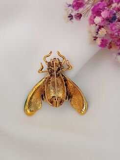 Piękna zielona pszczoła - 3