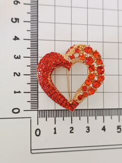 Czerwone serduszko z cyrkoniami - 2