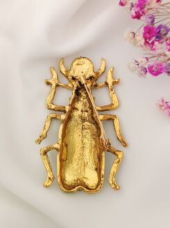 Duży zielony chrząszcz - 2