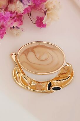 Biala filiżanka kawy